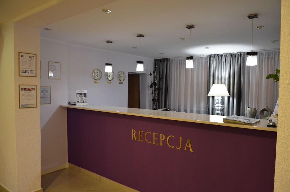 Hotel Gromada Poznań Buitenkant foto