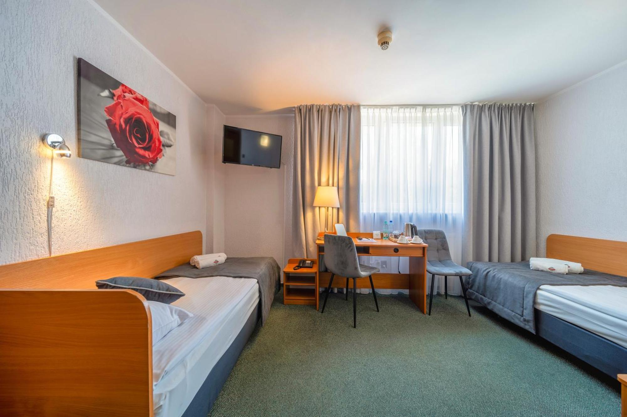 Hotel Gromada Poznań Buitenkant foto